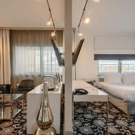 Qubus Μπίντγκοστς