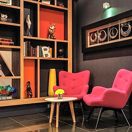 Hotel Qubus