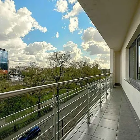 Hotel Qubus