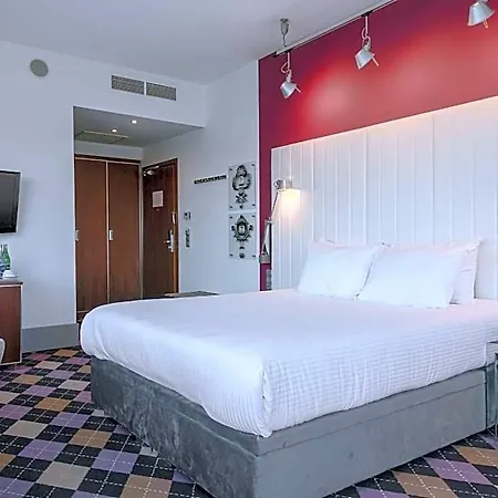 Hotel Qubus 4*