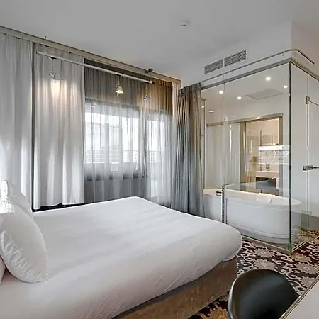 Hotel Qubus 4*