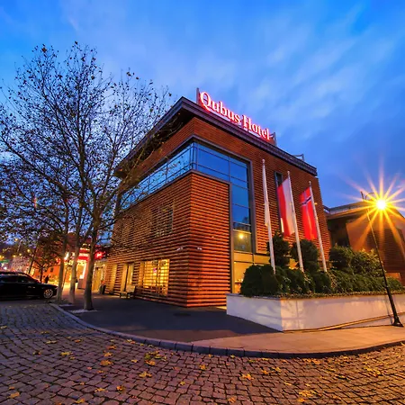 Hotel Qubus
