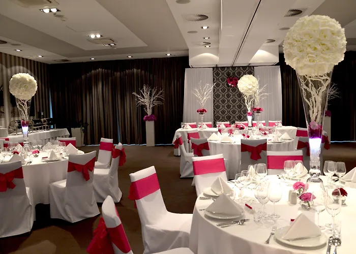 Qubus 4* 비드고슈치